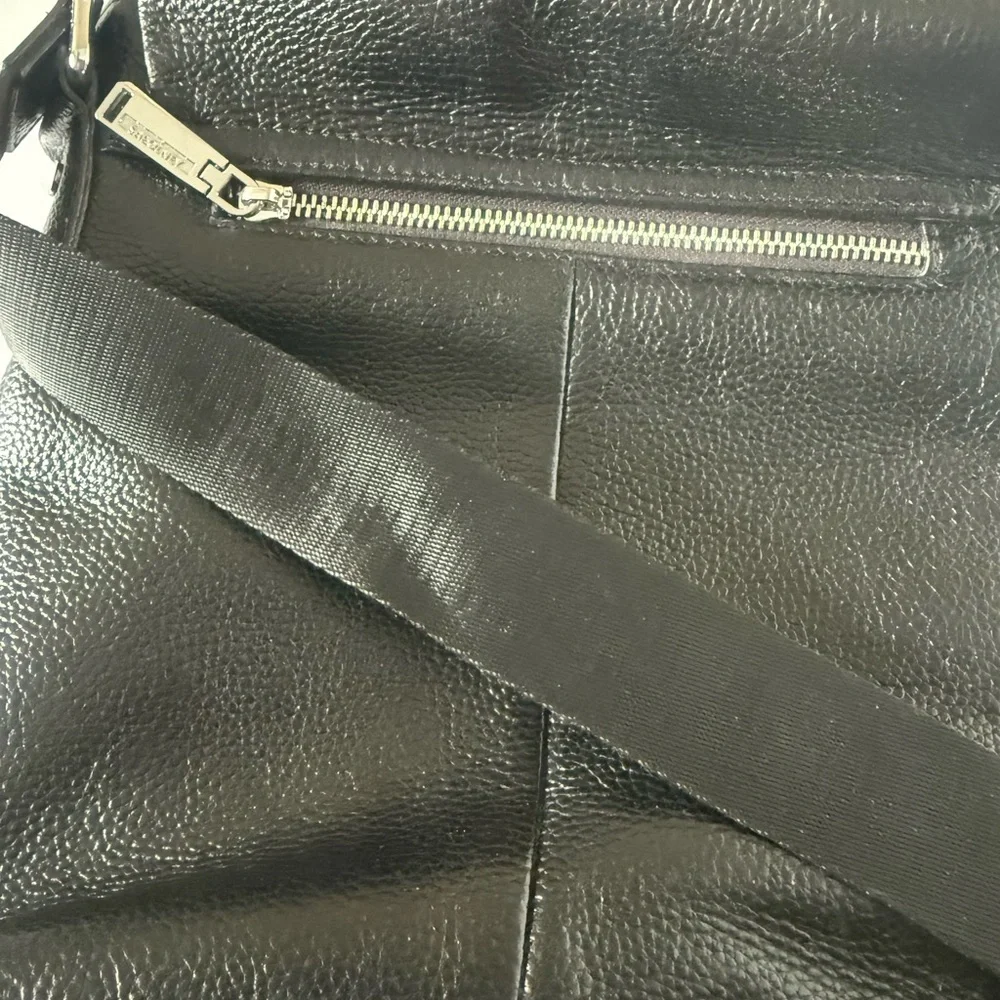 Black Leather Women's Bag - Picture 4 of 4